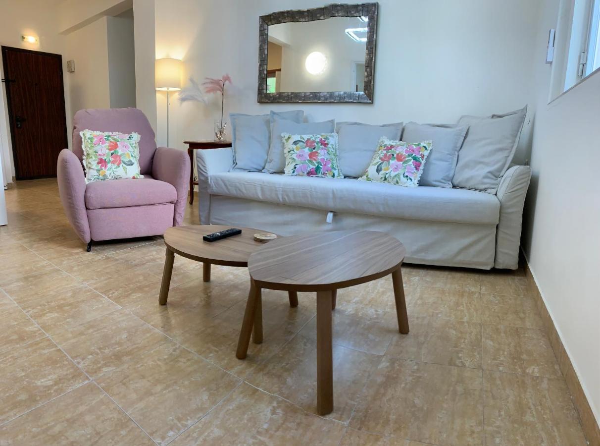 Eyni Lovely Boutique Apartment Jeruzalem Buitenkant foto