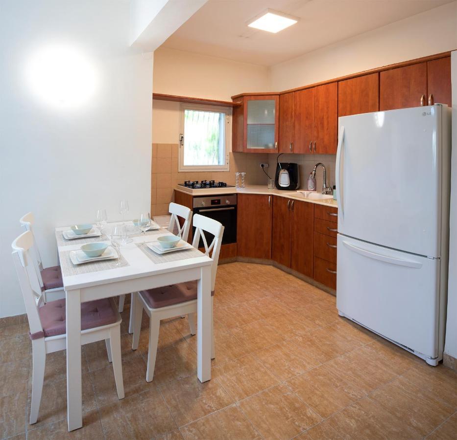 Eyni Lovely Boutique Apartment Jeruzalem Buitenkant foto